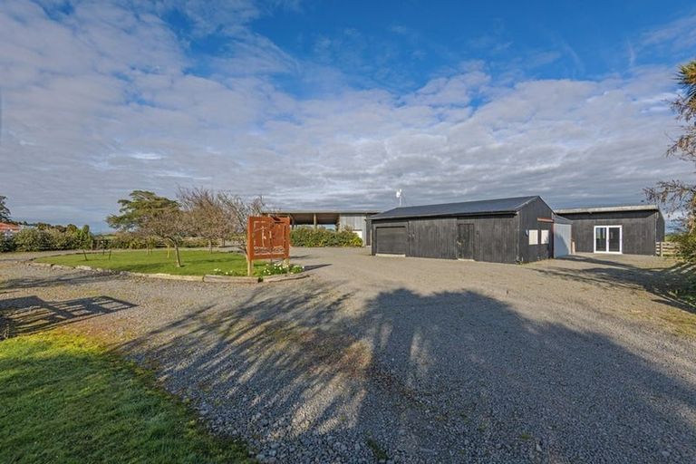 Photo of property in Te-puna Wedding Venue, 375 Lethbridge Road, Feilding, 4779