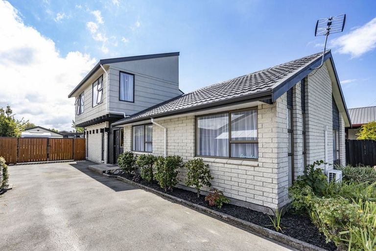 Photo of property in 2 Ebert Place, Rangiora, 7400