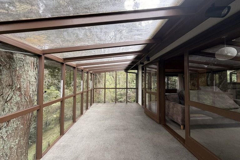 Photo of property in 55 Park Hill Road, Birkenhead, Auckland, 0626