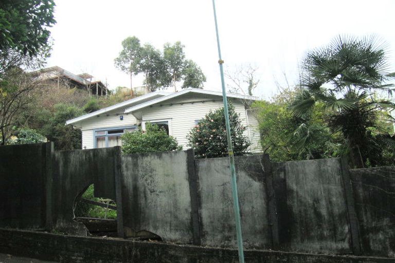 Photo of property in 43 Chaucer Road, Hospital Hill, Napier, 4110