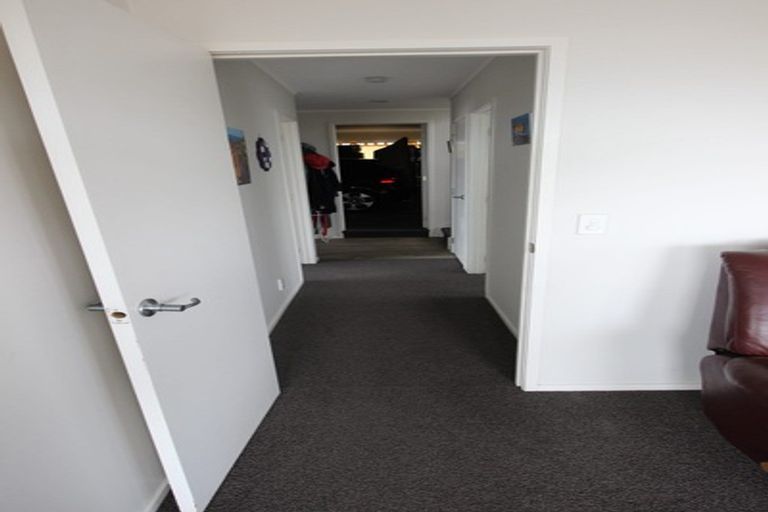Photo of property in 25a Brightside Road, Stanmore Bay, Whangaparaoa, 0932