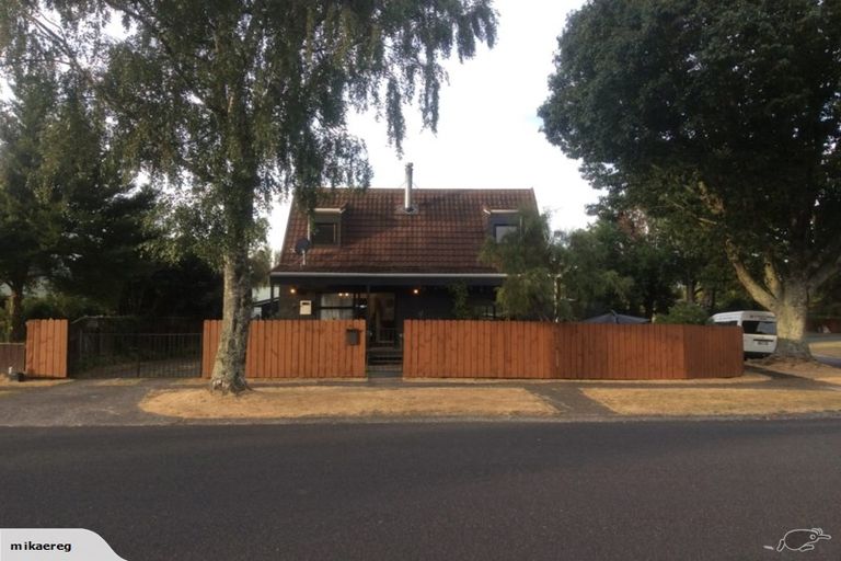 Photo of property in 10 Hirangi Road, Turangi, 3334