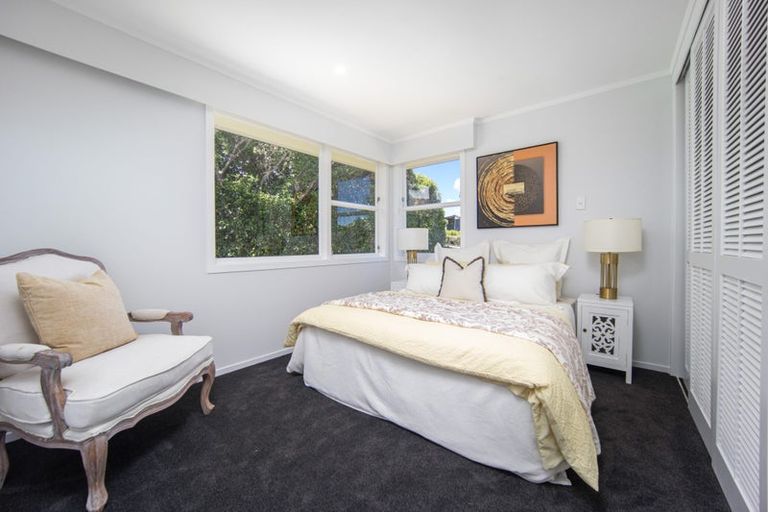 Photo of property in 20 Waione Avenue, Te Atatu Peninsula, Auckland, 0610