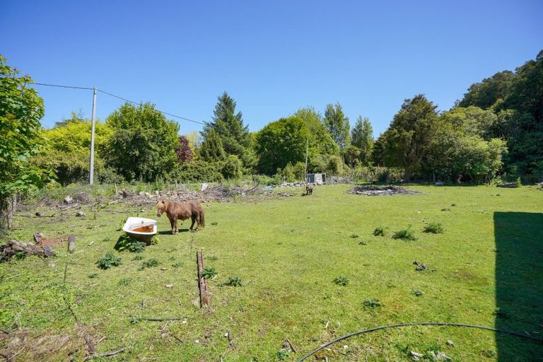 Photo of property in 18 Mahuri Road, Otatara, Invercargill, 9879