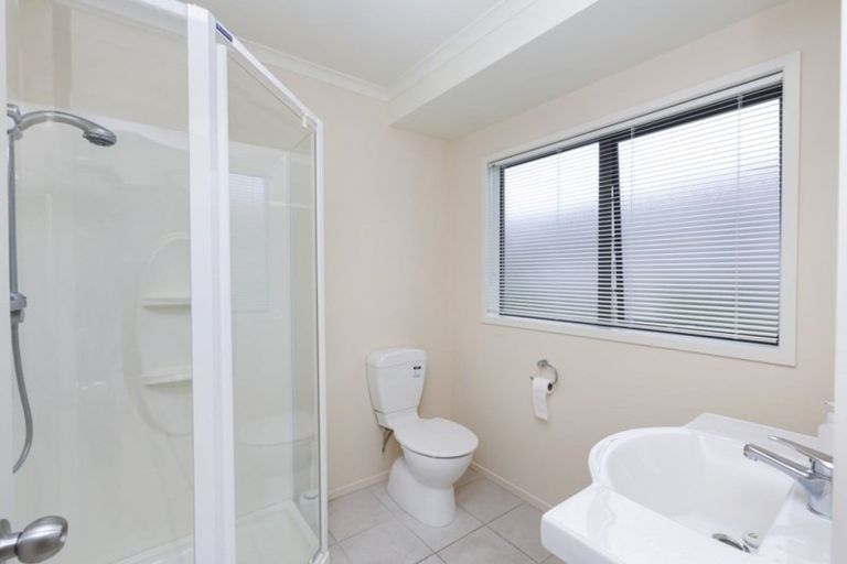 Photo of property in 10 Kororako Grove, Whalers Gate, New Plymouth, 4310
