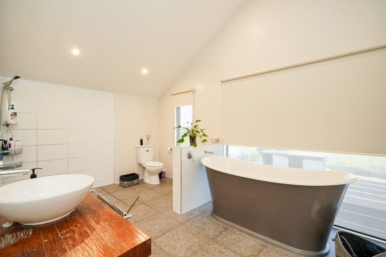 Photo of property in 53 Steel Road, West Plains, Invercargill, 9874