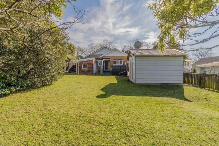 Photo of property in 26 Seabrook Avenue, New Lynn, Auckland, 0600