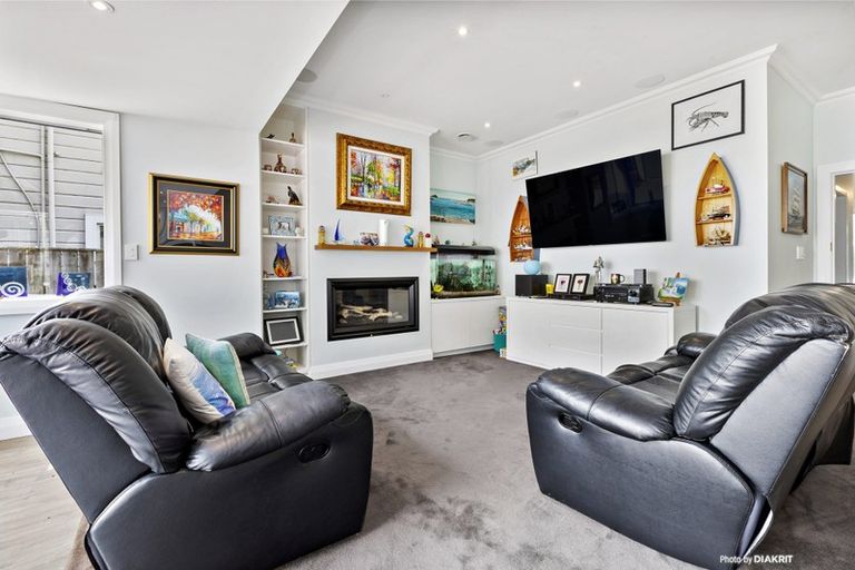 Photo of property in 11 Humber Street, Island Bay, Wellington, 6023