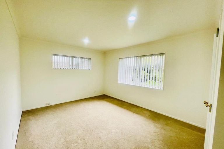 Photo of property in 25a Wairakei Street, Greenlane, Auckland, 1051