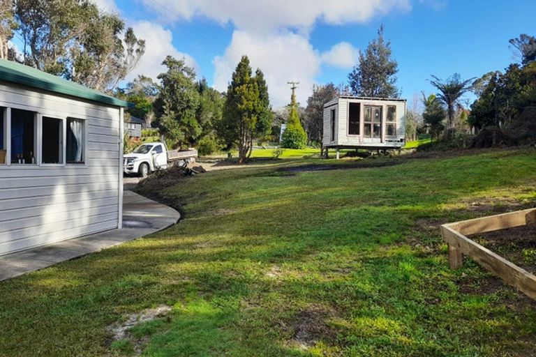 Photo of property in 119 Cable Bay Block Road, Cable Bay, 0420