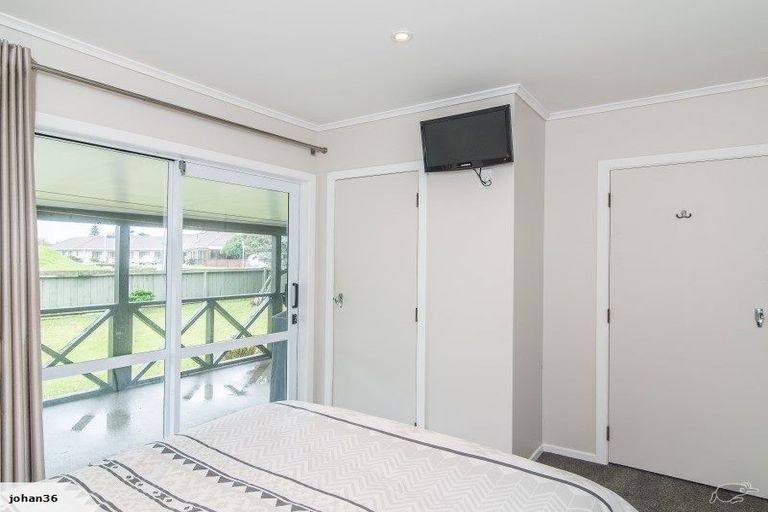 Photo of property in 30 Donovan Road, Paraparaumu Beach, Paraparaumu, 5032