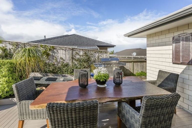 Photo of property in 4 Hapuka Close, Snells Beach, 0920