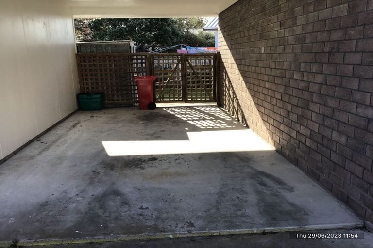 Photo of property in 8 Palmer Court, Paraparaumu, 5032