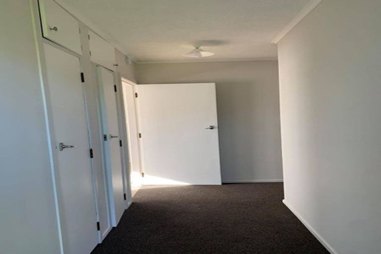 Photo of property in 118 Weymouth Road, Manurewa, Auckland, 2102