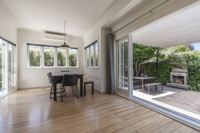 Photo of property in 45 Alfred Street, Fairfield, Hamilton, 3214