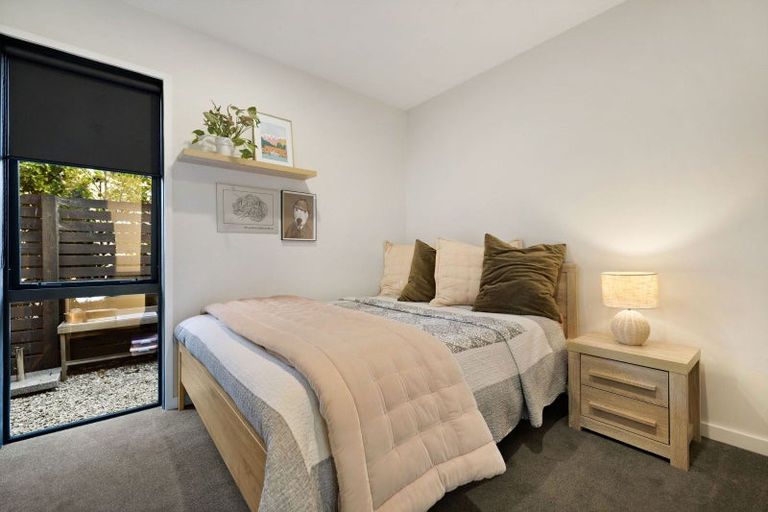 Photo of property in 1 Parera Lane, Jacks Point, Queenstown, 9371