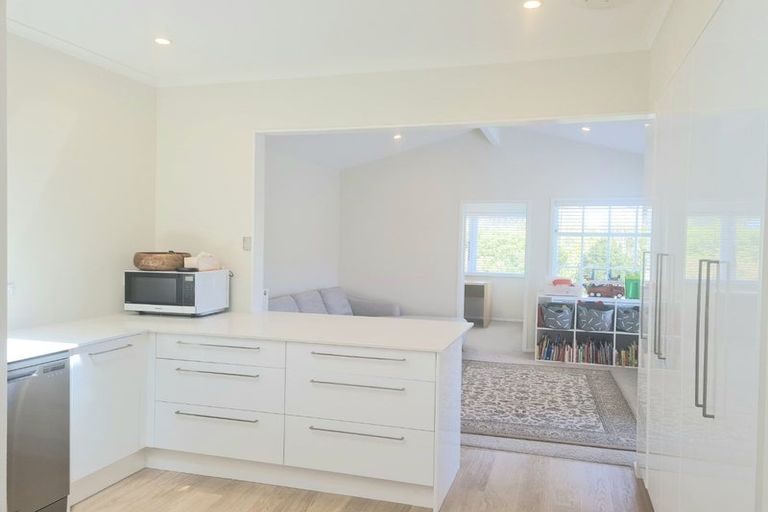 Photo of property in 4 Lochiel Road, Khandallah, Wellington, 6035