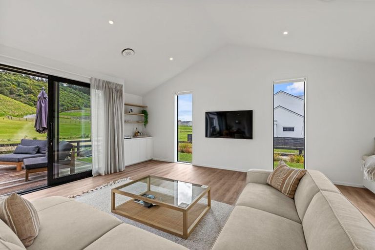 Photo of property in 22 Steve Askin Drive, Cracroft, Christchurch, 8022