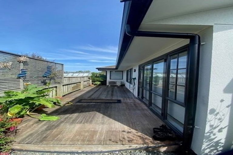 Photo of property in 806a Grove Road, Mayfair, Hastings, 4122