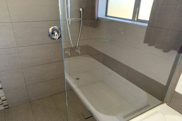 Photo of property in 11 Mcilwaine Place, Marton, 4710