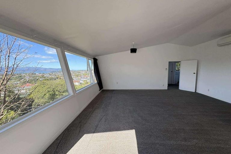 Photo of property in 43a Baroda Street, Khandallah, Wellington, 6035