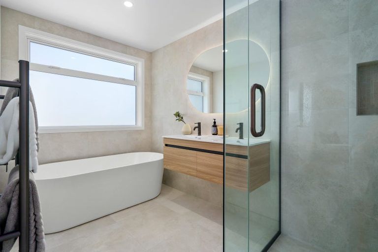 Photo of property in 11 Rose Leigh Drive, Cambridge, 3434