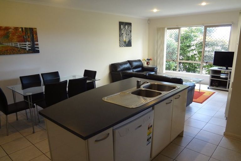 Photo of property in 5 Trimaran Drive, Gulf Harbour, Whangaparaoa, 0930