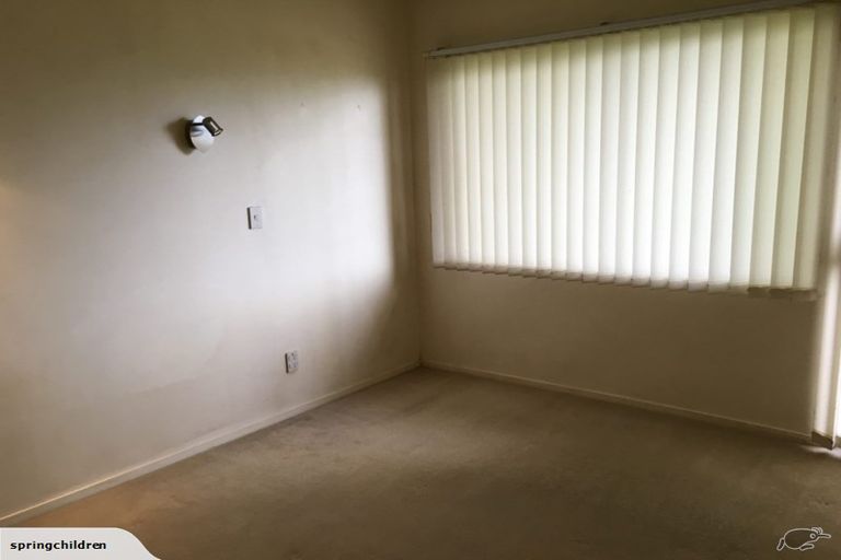 Photo of property in 86 Hattaway Avenue, Bucklands Beach, Auckland, 2012