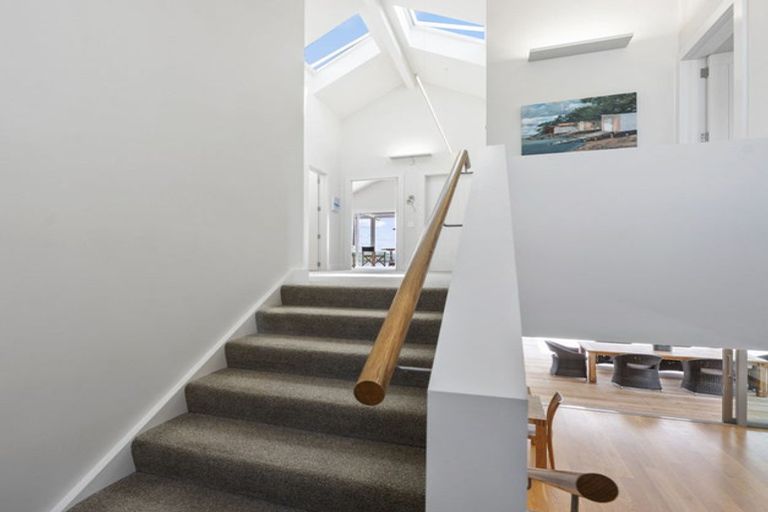 Photo of property in 77 Rainbow Drive, Rainbow Point, Taupo, 3330