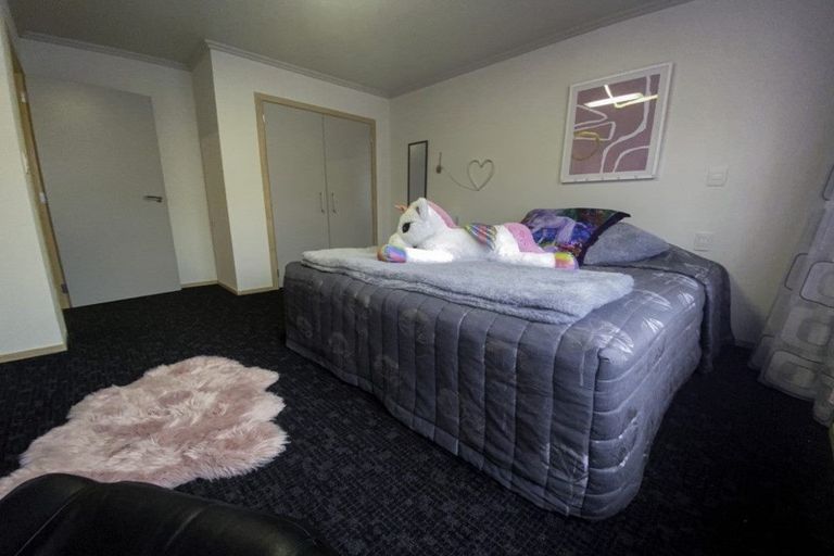 Photo of property in 10 Oriental Street, Welbourn, New Plymouth, 4312