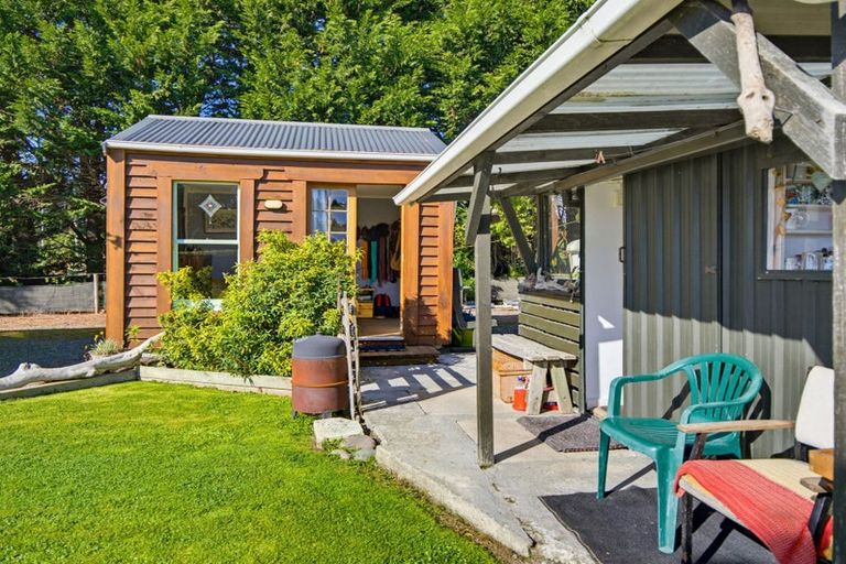 Photo of property in 39 Liverpool Street, Hampden, 9410