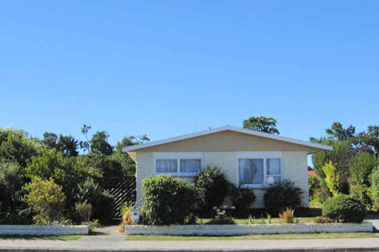 Photo of property in 14 Davie Street, Temuka, 7920