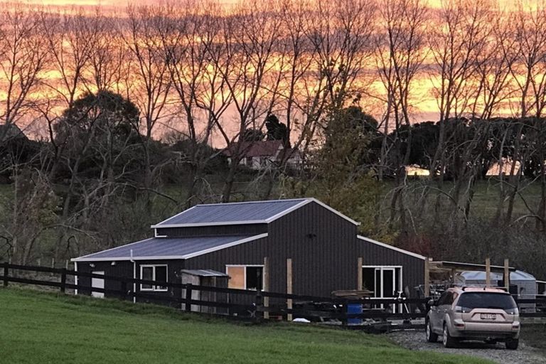 Photo of property in 23 Church Road, Matakohe, 0593