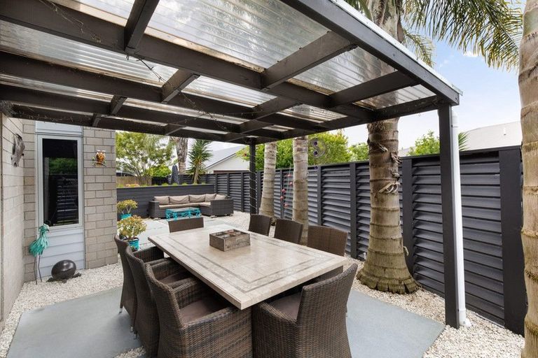 Photo of property in 111a Carlyle Street, Leamington, Cambridge, 3432