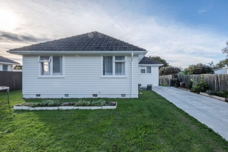 Photo of property in 50 Cambridge Terrace, Kaiti, Gisborne, 4010