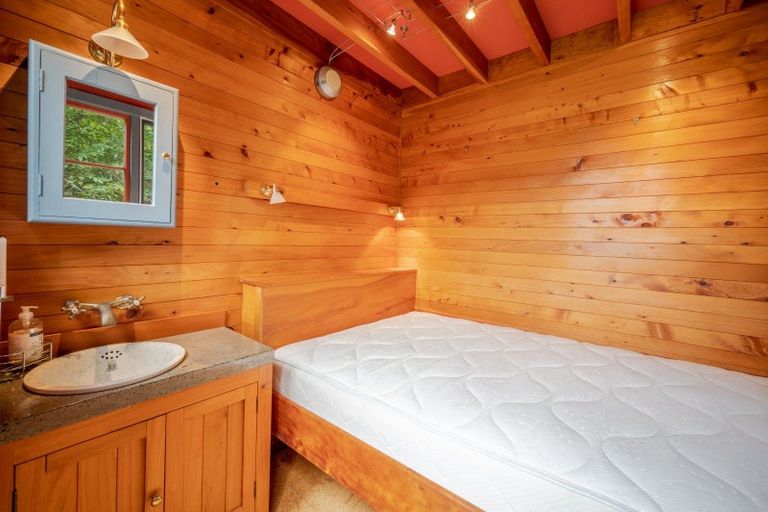 Photo of property in 21 Wainui Valley Road, Wainui, Akaroa, 7582