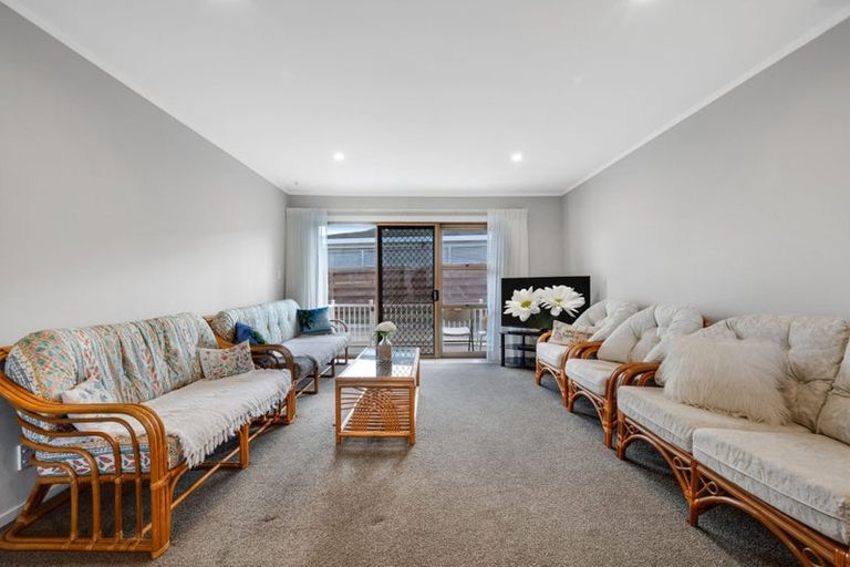 Photo of property in 1/78 Prince Regent Drive, Half Moon Bay, Auckland, 2012