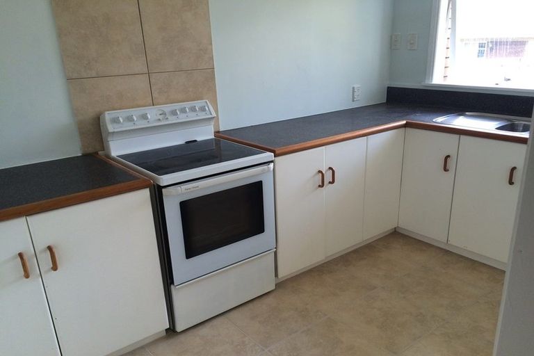 Photo of property in 5/35 Wallace Road, Papatoetoe, Auckland, 2025