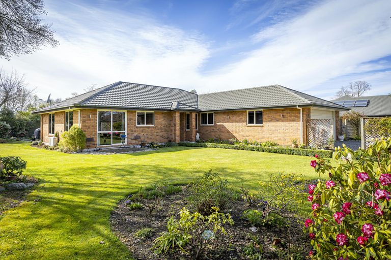 Photo of property in 36 Tancred Street, Geraldine, 7930