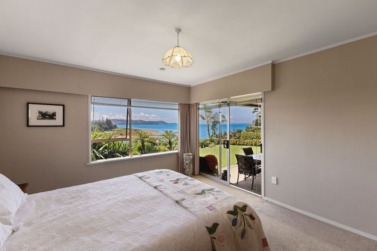 Photo of property in 61 Rosario Crescent, Red Beach, 0932
