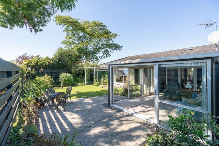 Photo of property in 8 Norma Place, Riverlea, Hamilton, 3216