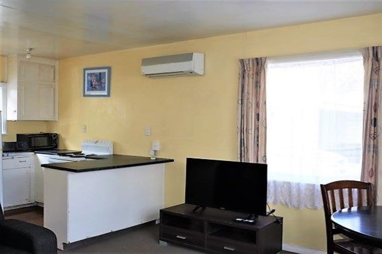 Photo of property in 42a Carlton Mill Road, Merivale, Christchurch, 8014