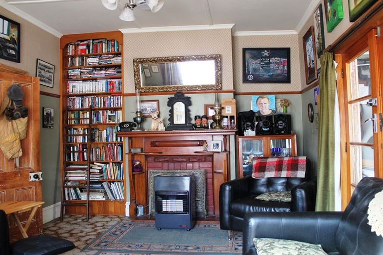 Photo of property in 21 Clyde Street, Oamaru North, Oamaru, 9400