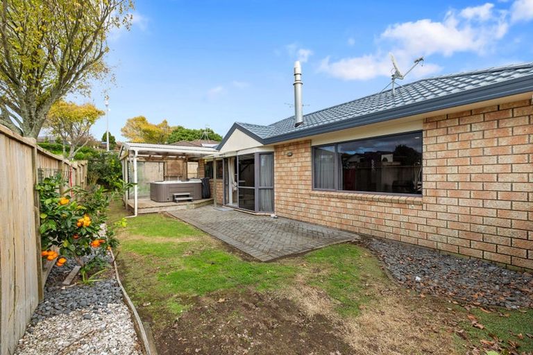 Photo of property in 5 Robinia Place, Ohauiti, Tauranga, 3112