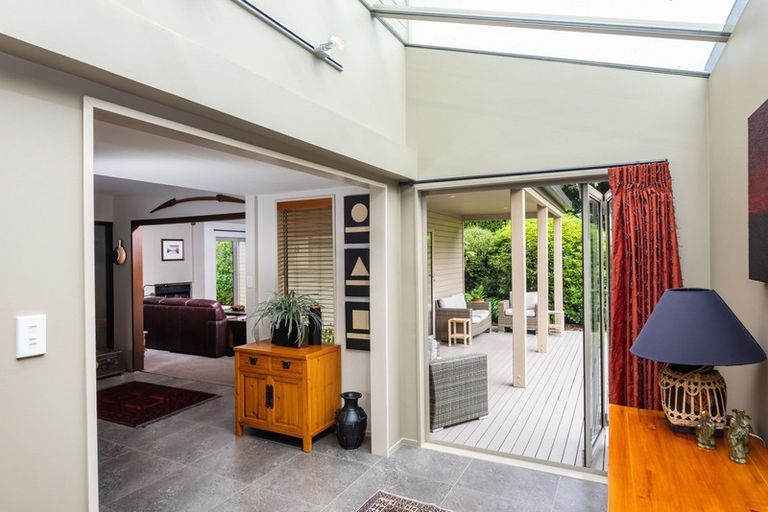 Photo of property in 32 Jeffreys Road, Fendalton, Christchurch, 8052