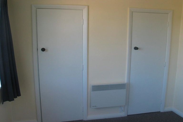 Photo of property in 17 Hillary Crescent, Upper Riccarton, Christchurch, 8041