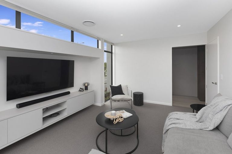 Photo of property in 7 Oakbridge Boulevard, Marshland, Christchurch, 8051