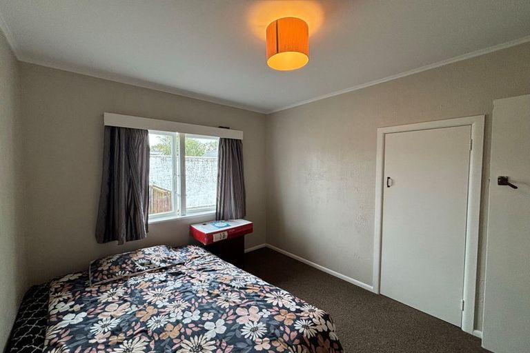 Photo of property in 48 Montgomery Crescent, Bader, Hamilton, 3206