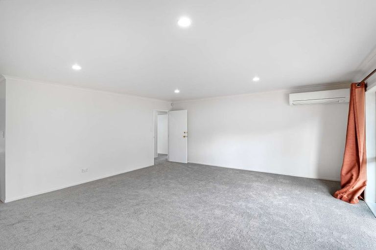 Photo of property in 63b Stratford Road, Manurewa, Auckland, 2105