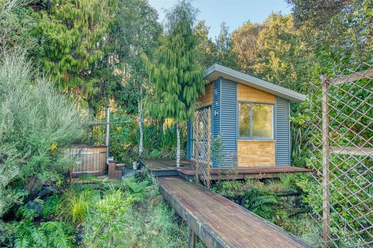 Photo of property in 2 Sanctuary Place, Kumara Junction, Hokitika, 7882